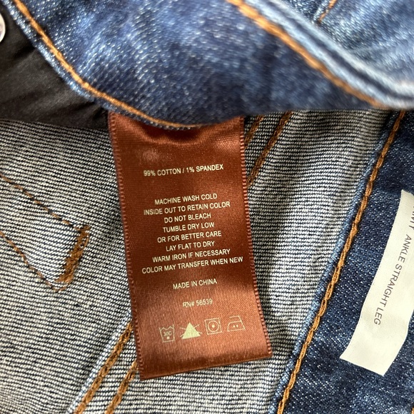 KUT from the Kloth AMY Ankle Straight Leg Cuffed Distressed Detail Jean SIZE 8 - Picture 10 of 11